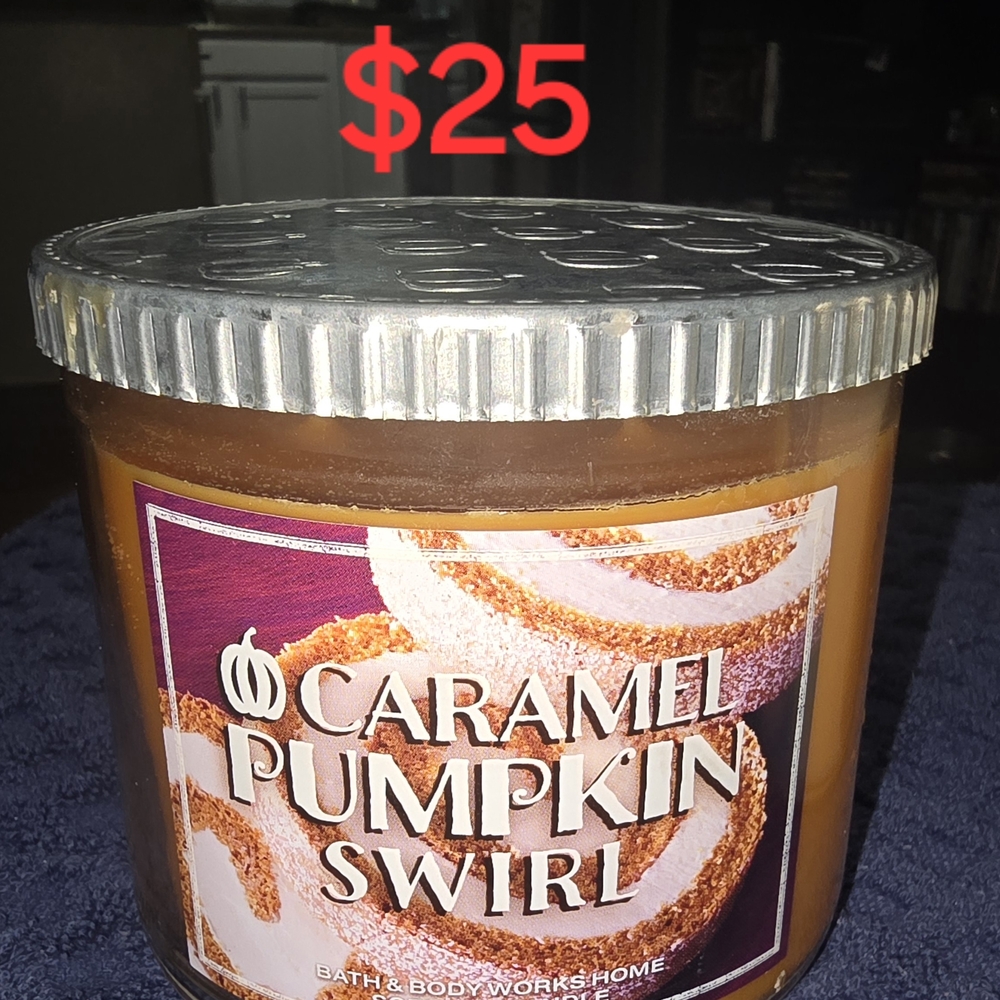 Bath & Body Works Caramel Pumpkin Swirl Bath Soak